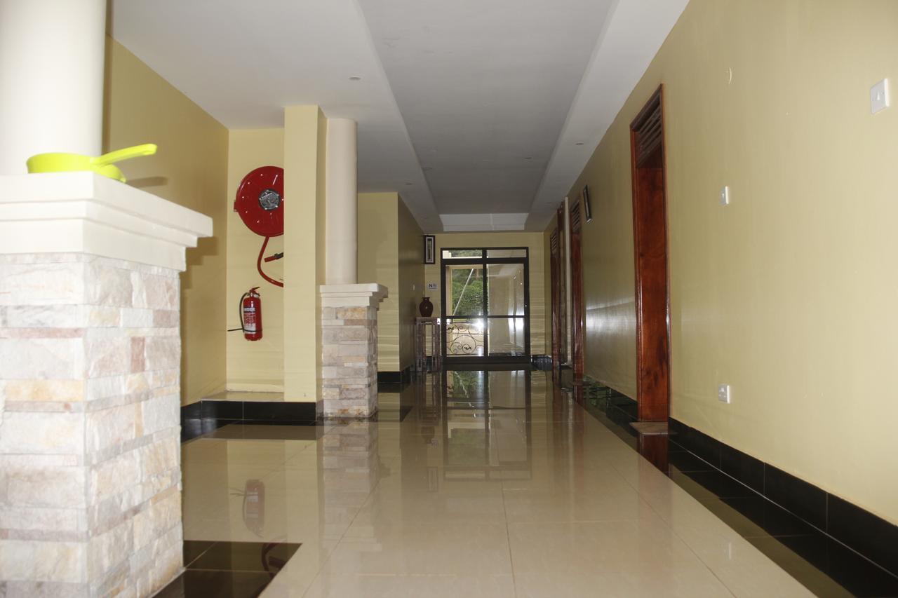 Cepha'S Inn Kabale Экстерьер фото