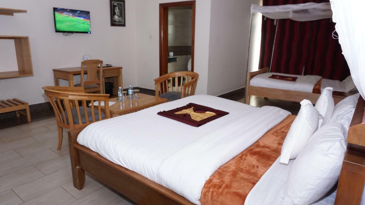 Cepha'S Inn Kabale Экстерьер фото